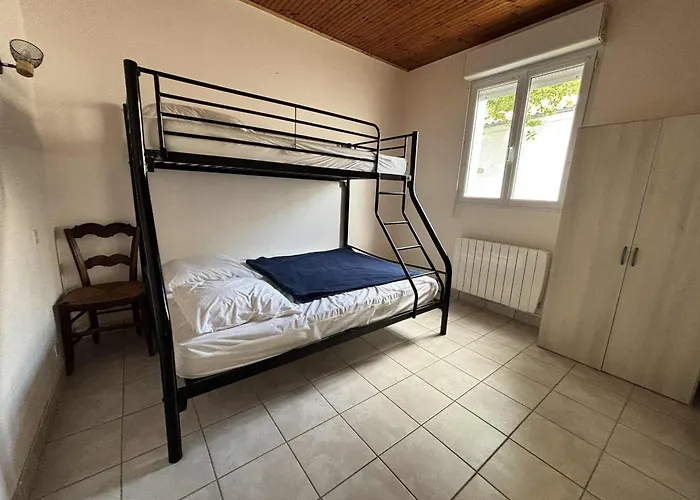 Maison De Pour 9 Sous Les Pins à La Grière, La Tranche-sur-mer, à 450m De La - Fr-1-357-272 Hébergement de vacances *