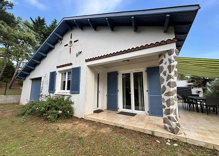 펜션 Maison De Pour 9 Sous Les Pins A La Griere, La Tranche-sur-mer, A 450m De La - Fr-1-194-398 *