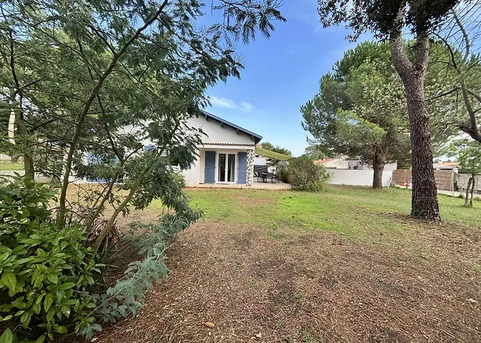 Maison De Pour 9 Sous Les Pins A La Griere, La Tranche-sur-mer, A 450m De La - Fr-1-194-398 *